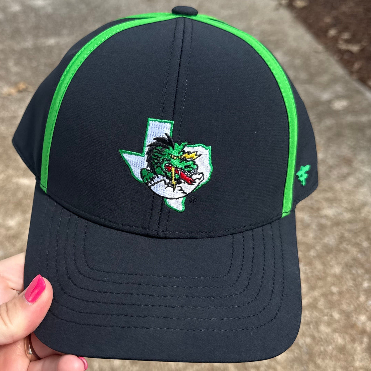 Fury Black/Green Hat
